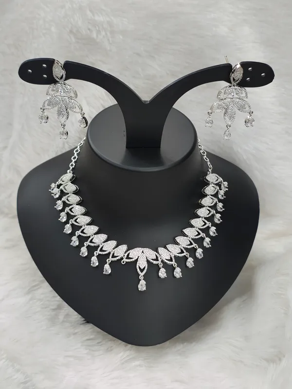 Silver_Tone_American_Diamond_Stone_Necklace_with_Earring_Set_For_Women