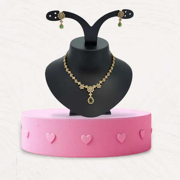 Emerald_Blossom_Gold-Plated_Necklace_Set