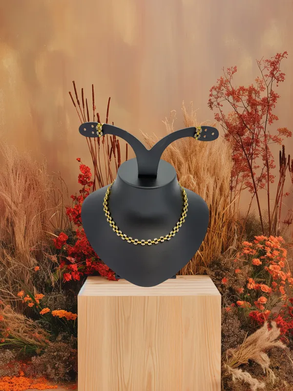 Floral_Gold-Plated_Short_Necklace_Set