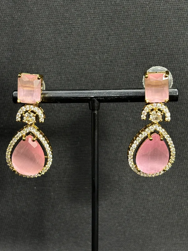 Gold_American_Diamond_Stone_Earring_Set_For_Women