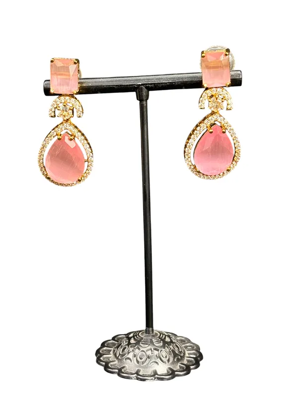 Gold_American_Diamond_Stone_Earring_Set_For_Women