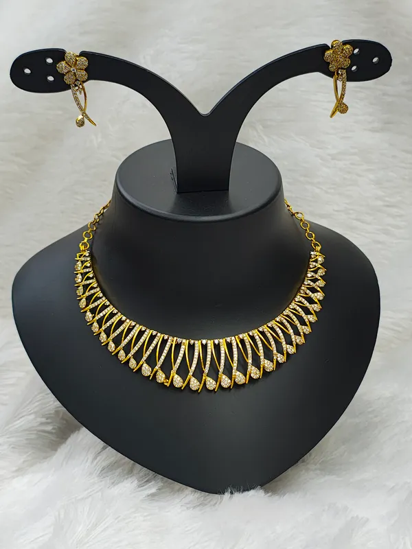 Matt_Gold_American_Diamond_Stone_Necklace_with_Earring_Set_For_Women