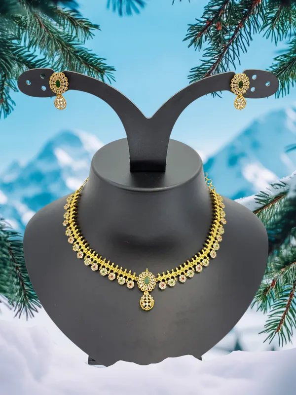 Floral_AD_Necklace_Set_in_Matte_Gold_Finish_with_Green_&_White_Stone_Detailing