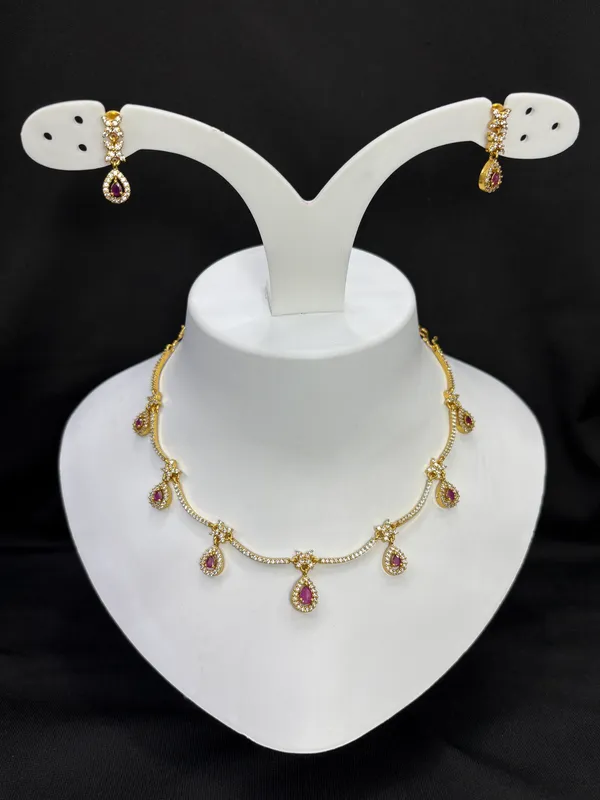 Matt_Gold_Pink_Elegance_Teardrop_Necklace_Set_For_Women