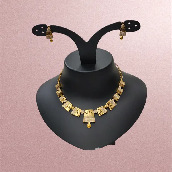 Matt_Gold_American_Diamond_Stone_Necklace_with_Earring_Set_For_Women