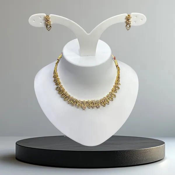 Matt_Gold_Royal_Sparkle_Gold_Necklace_Set_For_Women