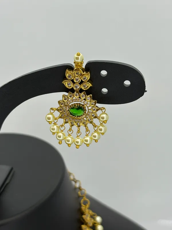 Emerald_Green_Stone_Bridal_Necklace_Set_with_Pearl_Drops_&_Designer_Pendant