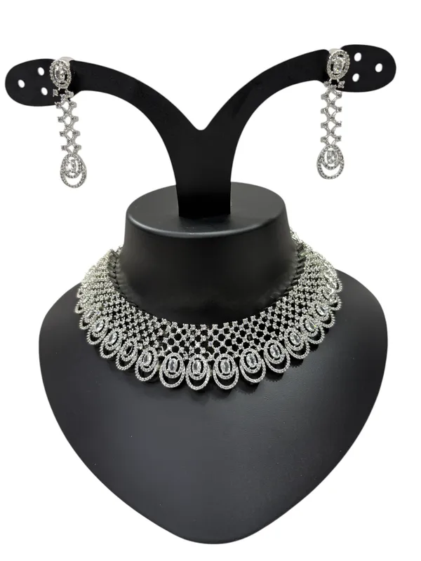 Silver_Tone_American_Diamond_Stone_Choker_Necklace_with_Earring_Set_For_Women