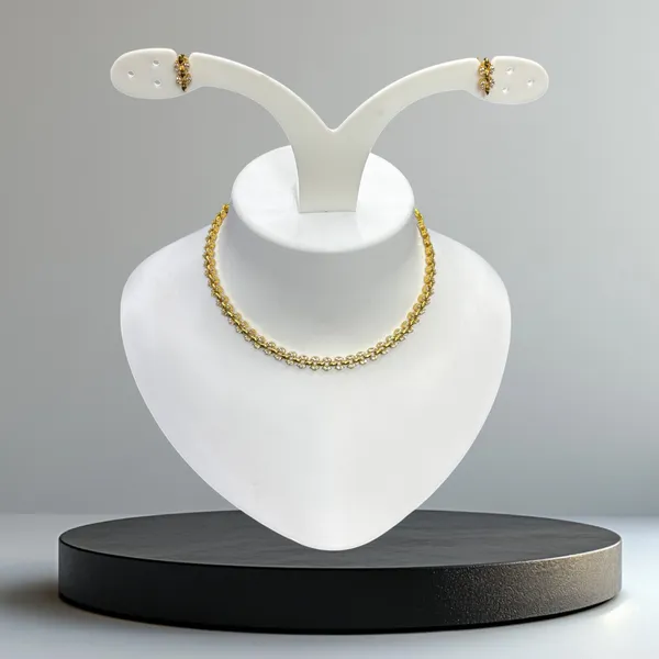 Matt_Gold_Elegant_Floral_Twist_Diamond_Necklace_For_Women