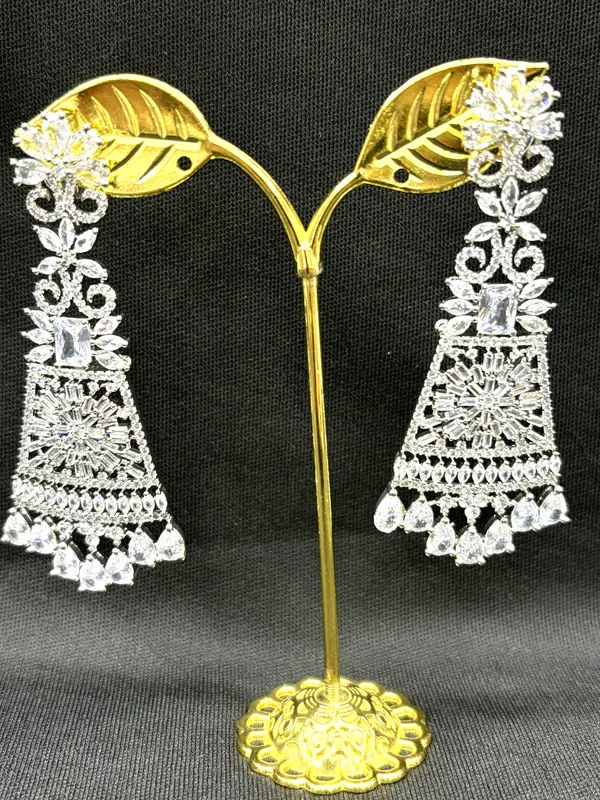 Silver_Tone_American_Diamond_Stone_Earring_Set_For_Women