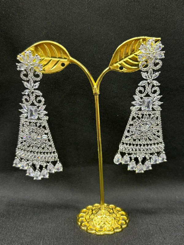 Silver_Tone_American_Diamond_Stone_Earring_Set_For_Women