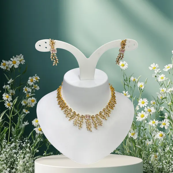 Matt_Gold_Regal_Leaf_Drop_Necklace_Set_For_Women