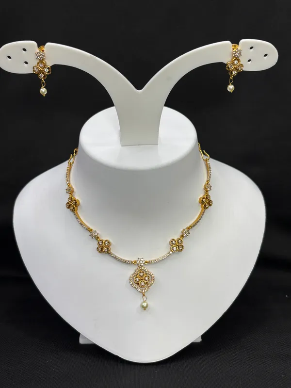 Matt_Gold_Graceful_Pearl_Drop_Floral_Necklace_Set_For_Women