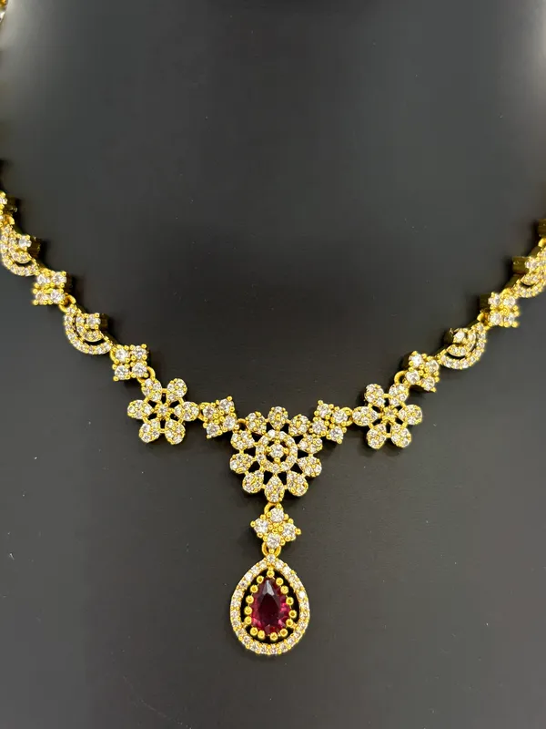 Ruby_Royale_Gold-Plated_Necklace_Set