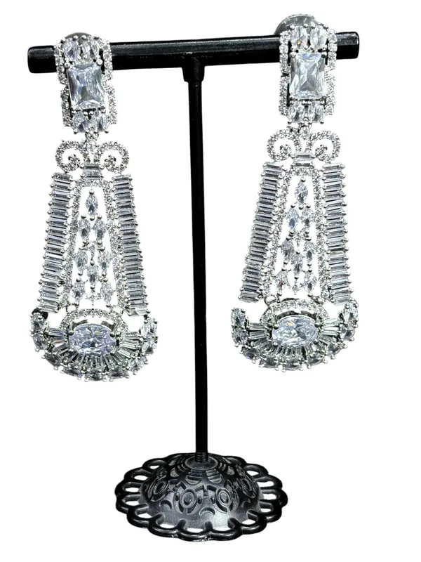 Silver_American_Diamond_Stone_Earring_Set_For_Women