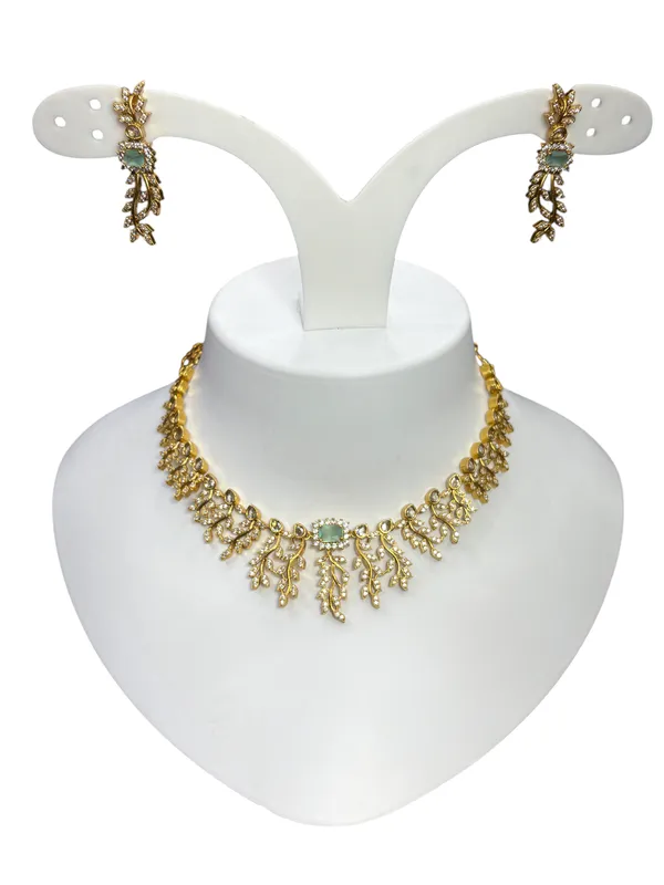 Matt_Gold_Regal_Leaf_Drop_Necklace_Set_For_Women
