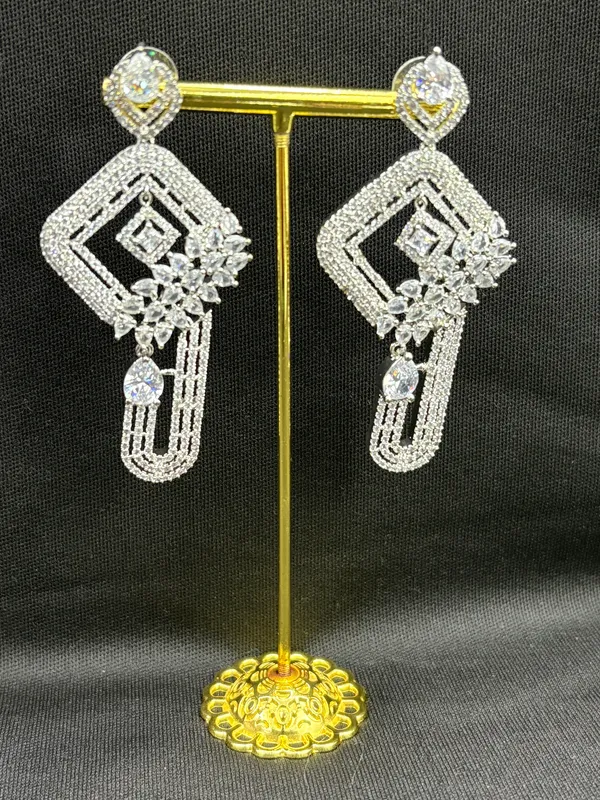 Silver_American_Diamond_Stone_Earring_Set_For_Women