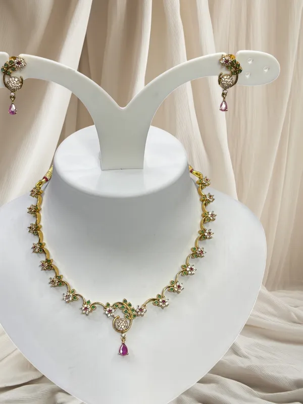 Matt_Gold_Peacock_Bloom_Antique_Necklace_Set_For_Women