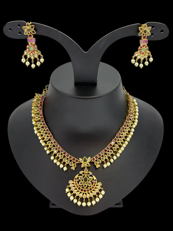 Royal_Ruby-Green_Bridal_Choker_Necklace_Set