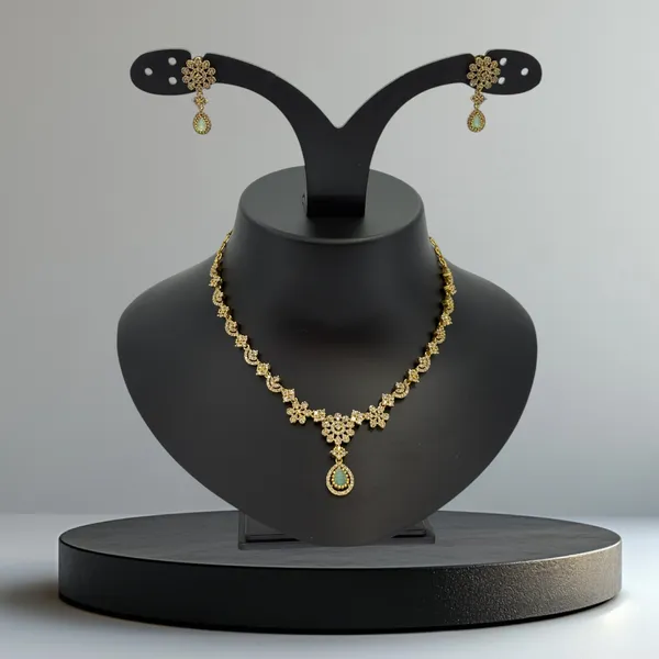 Elegant_Gold-Plated_Floral_&_Mint_Stone_Necklace_Set