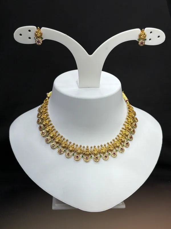 Matt_Gold_Traditional_Lakshmi_Coin_Necklace_Set_For_Women