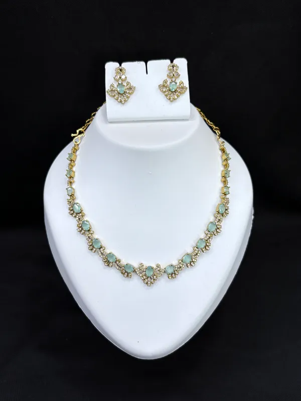 Mint_Grace_Crystal_Leaf_Necklace_with_Earring_Set_For_Women