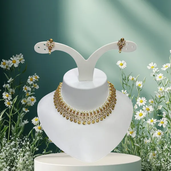 Matt_Gold_Regal_Pearl_Temple_Choker_Set_For_Women