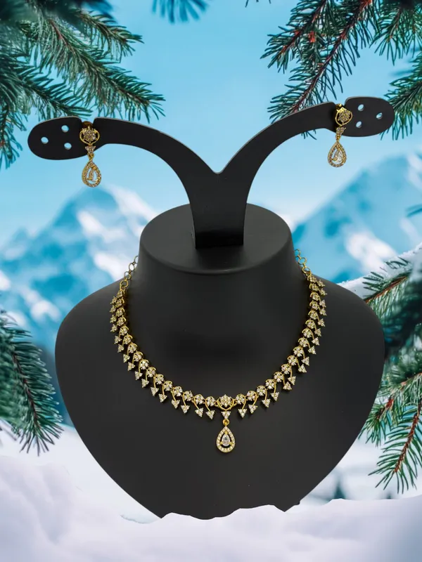 Elegant_Teardrop_AD_Necklace_Set_in_Gold_Finish