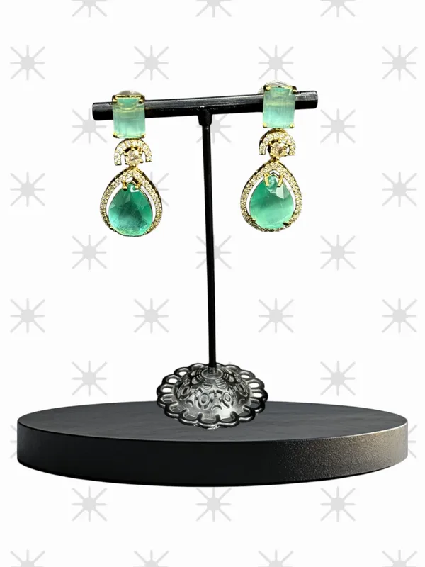 Gold_American_Diamond_Stone_Earring_Set_For_Women