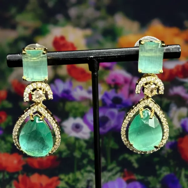 Gold_American_Diamond_Stone_Earring_Set_For_Women