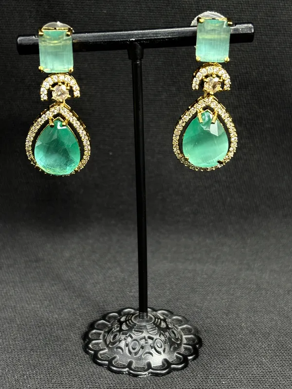 Gold_American_Diamond_Stone_Earring_Set_For_Women