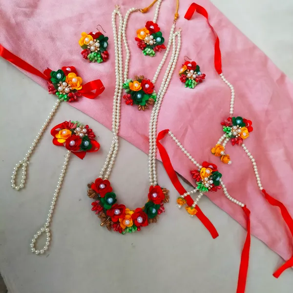 Madhubala_Radha_Rani_Jewellery_Set