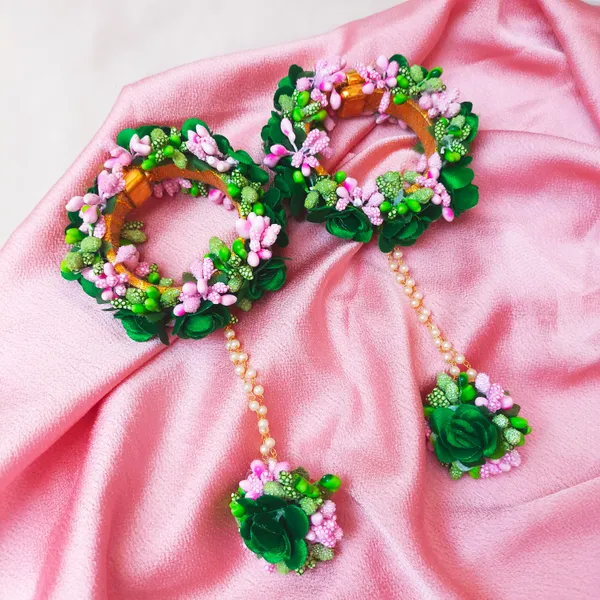 Green_&_Pink__Shamita_Fabric_Flower_Jewellery__For_Women