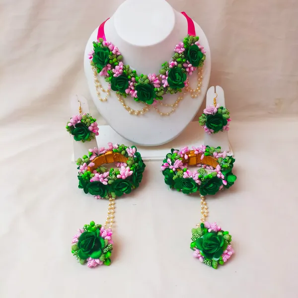 Green_&_Pink__Shamita_Fabric_Flower_Jewellery__For_Women