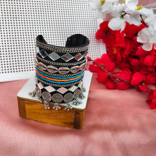 Navrang_ethnic_kada_bangle_for_naratri_festival