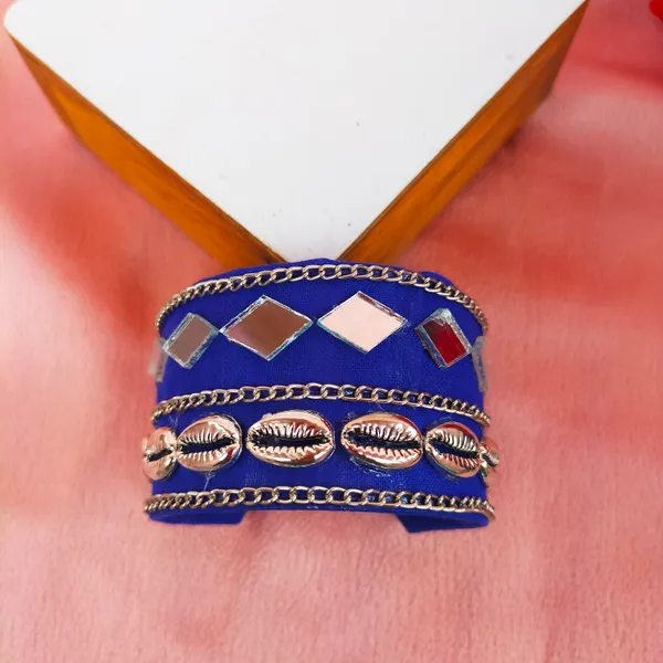 Shubhra_Fancy_festive_kada_bangl_for_dandiya_night