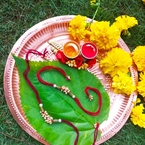 Red_Laxmi_Rakhi_Bond_&_Blessings