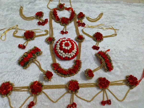 Shivanya_Red_jewelery_for_Haldi_|Baby_Shower|Mehendi_|_Godhbharai