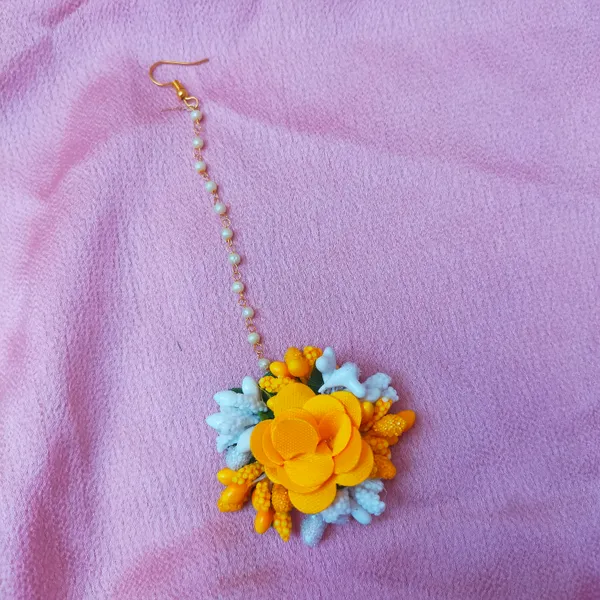 Yellow_&_White_Chain__Sona_Fabric_Flower_Jewellery__For_Women