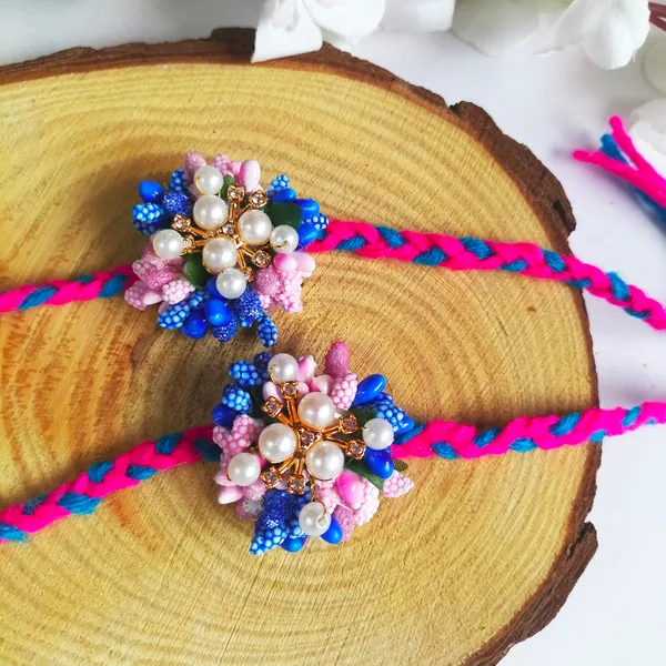 Pink_Blue_Devasree_Rakhi_Bond_&_Blessings