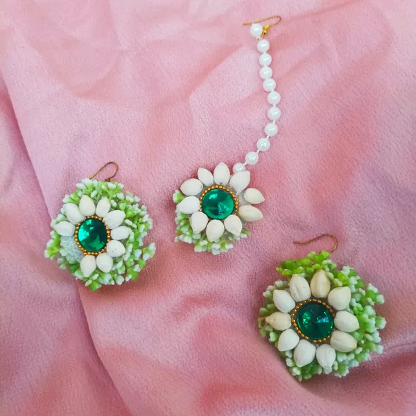 White_&_Green__Aarohi_Fabric_Floral_Jewellery_For_Women