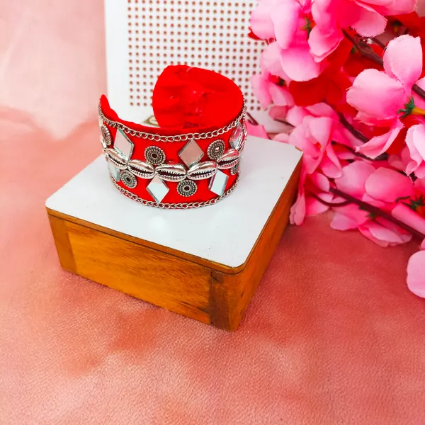 Raasika_Navratri_Kada_Bangle_for_Garba_Nights