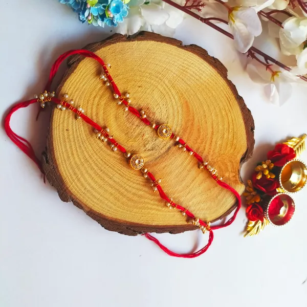 Red_Padmini_Rakhi_Bond_&_Blessings