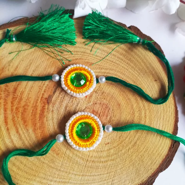 Green_Meenakshi_Rakhi_Bond_&_Blessings