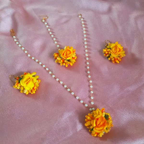 Yellow_Chain__Seema_Fabric_Flower_Jewellery__For_Women