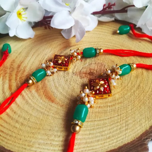 Red_Green_Padma_Rakhi_Bond_&_Blessings