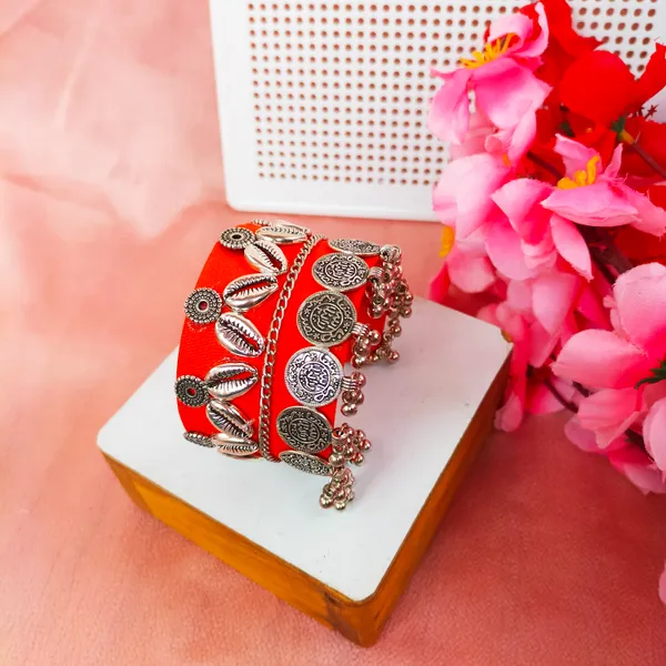 Aarvi__colorful_kada_bangle_for_Dandiya_night