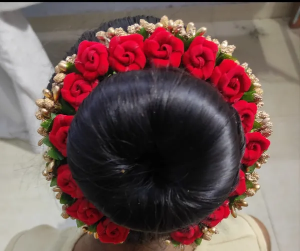 Red_Abigail_Fabric_Hair_Brooch_For_Girls_&_Women