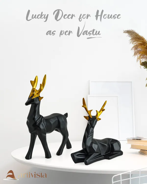 Black_Resin_Deer_Geometric