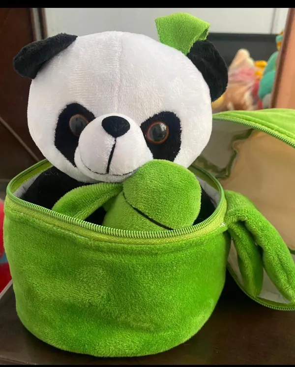 Panda_With_Bamboo_Lightweight_And_Easy_To_Handle